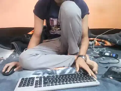 rahulkajuuu0909's cam snapshot