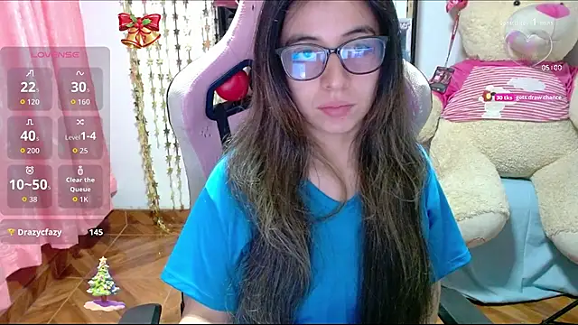 Maggie_Fox3's cam snapshot