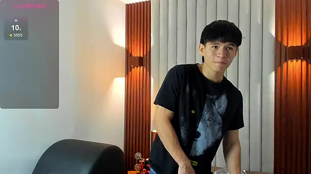 Ryo_kush live sex cam