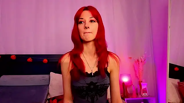 GinaSpicey's cam snapshot