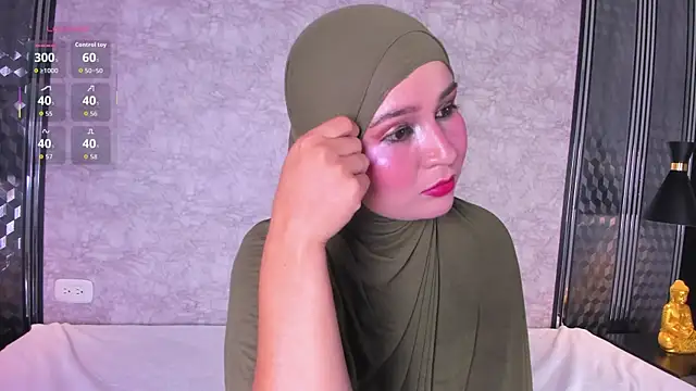 SamiQuest live sex cam