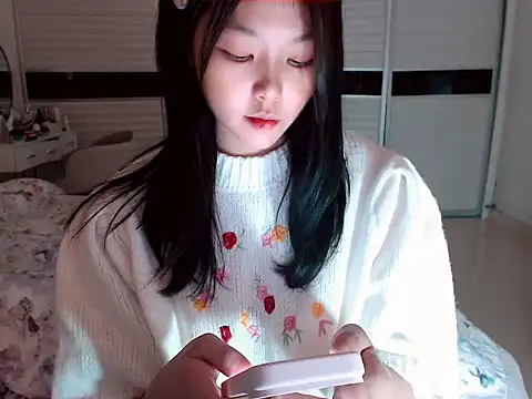 Miu1_girl live sex cam