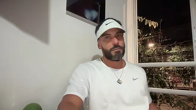 romeolovedark live sex cam