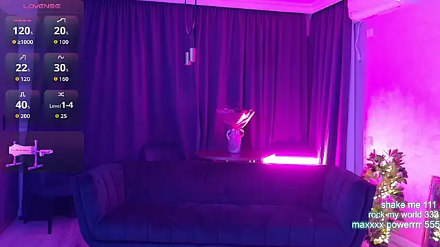 CutiePie69__ live sex cam