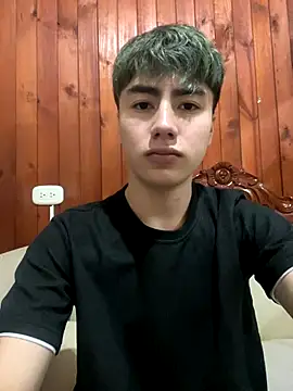 AlexanderCollman live sex cam