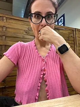 NataKitten live sex cam