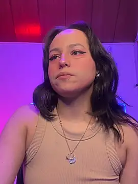 Eymmy_24 live sex cam