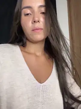 Scarlett05 live sex cam