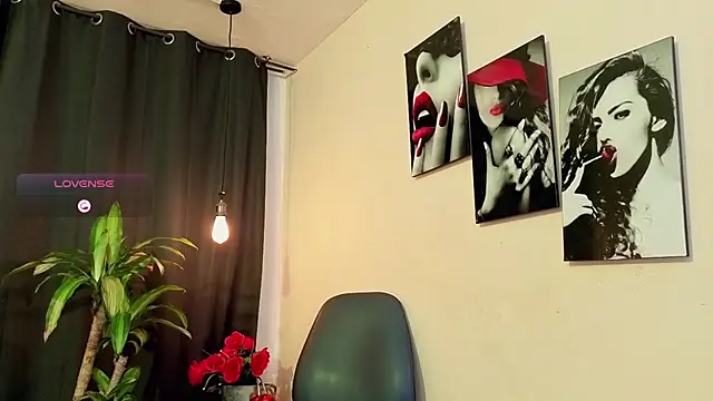 Flor_Gil live sex cam