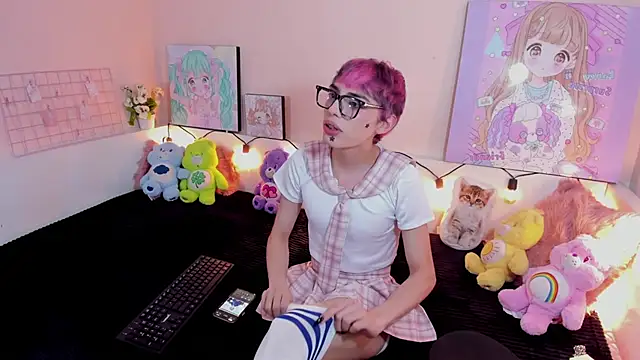 Strawberry_Kitty_ live sex cam