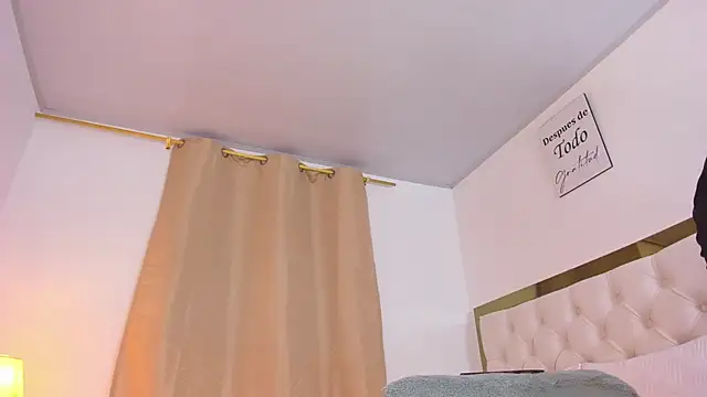 SofiaBosch live sex cam