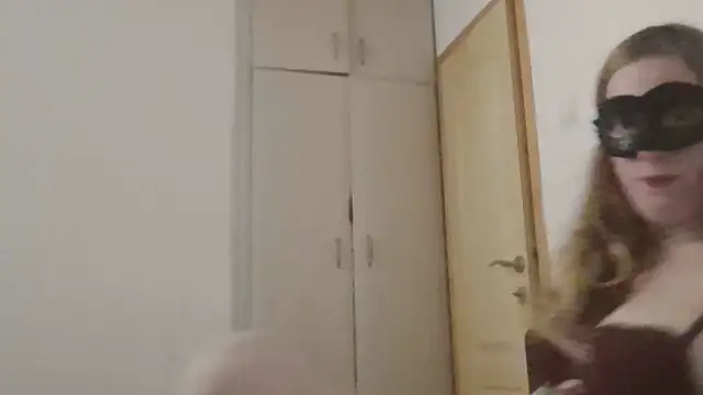 Margarita2500 live sex cam