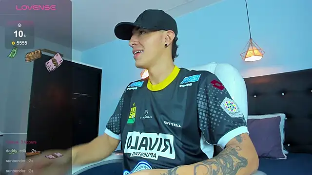 Lobo_17_ live sex cam