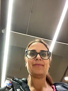 NataKitten live sex cam