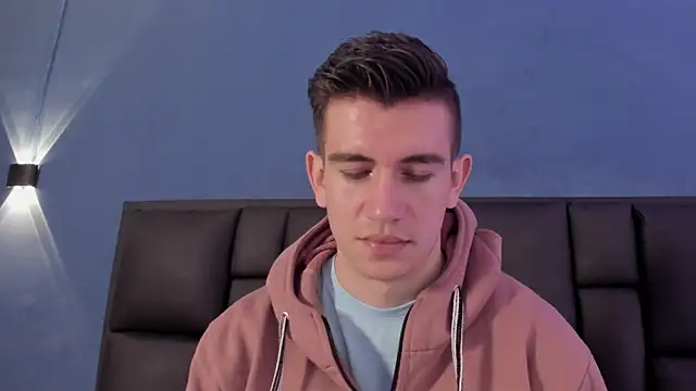 MikaelSlow live sex cam