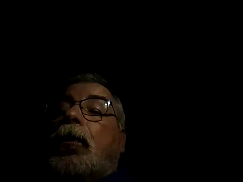 Kuschelbaer_0815 live sex cam