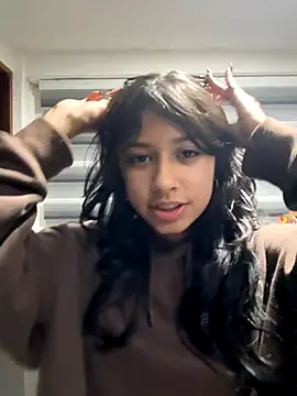 lynn9000 live sex cam