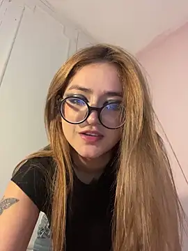 SweetJennaa live sex cam