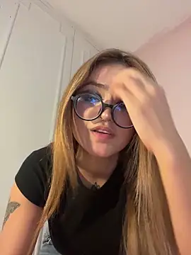 SweetJennaa live sex cam