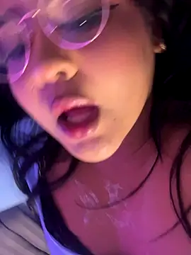 Anala_Kuma live sex cam