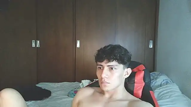 aresholland live sex cam