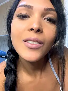MOMMYJEVAA live sex cam