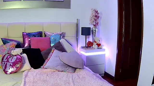 EvelinaGrey live sex cam