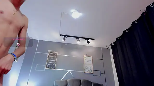 sky_jules live sex cam