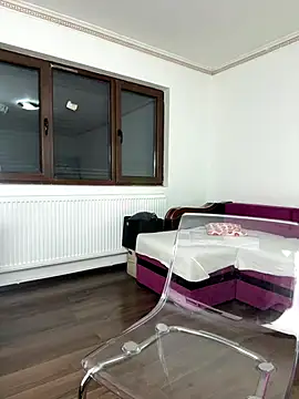 MiaKiittyy live sex cam