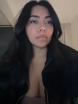 PetitLumiere live sex cam