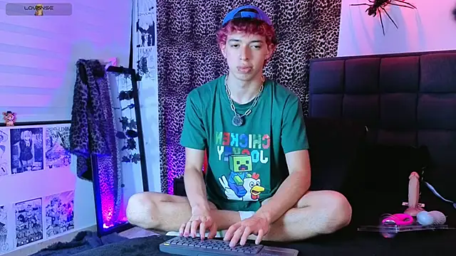 Otter_Star live sex cam