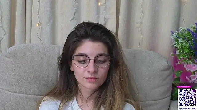 CasandraMickell live sex cam