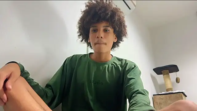 Max_Rain live sex cam