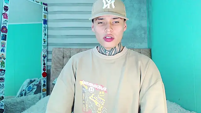 _justinmoon2 live sex cam