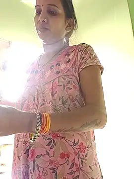 Hotty-Nidhi live sex cam