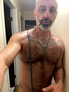 DaddySnowXX live sex cam