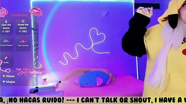 waifumochi_chan live sex cam