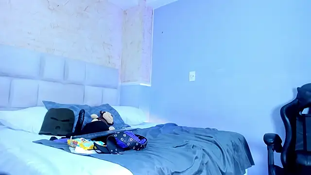 VictoriaSaenz1_'s cam snapshot