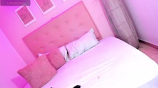 ANNIE_DOLCE_ live sex cam