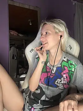 thebunnydark's cam snapshot