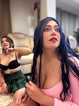 seraphine23 live sex cam