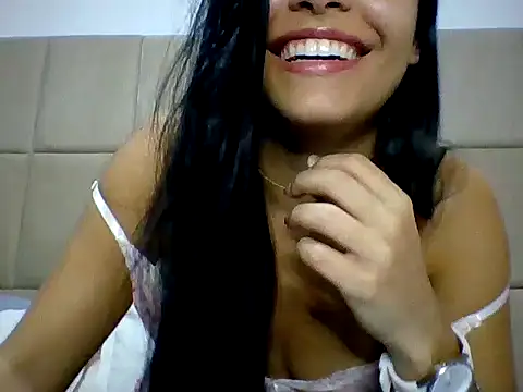 Anyynha's cam snapshot