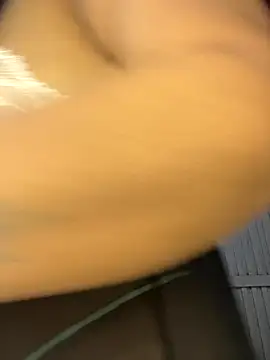 Rachellcooperrr's cam snapshot