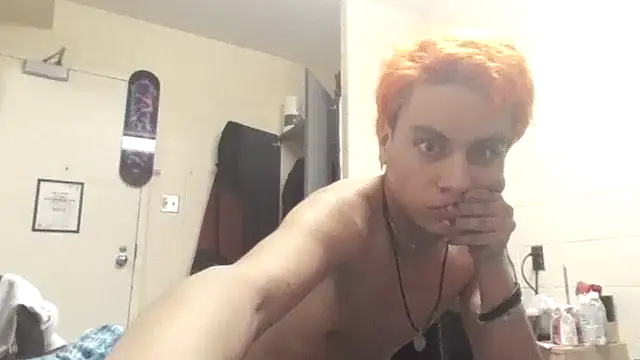 ultrasky220's cam snapshot