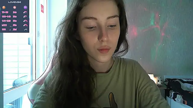 eskatmi's cam snapshot