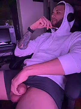 Joker19196's cam snapshot