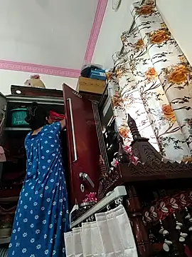 ISHANI-SINGH's cam snapshot