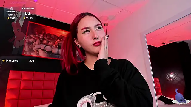 Megan_wolf1_'s cam snapshot