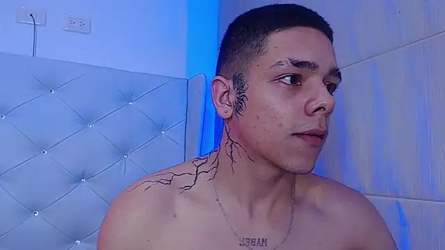 Kim_and_noah's cam snapshot