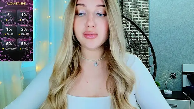 Evacadooo's cam snapshot